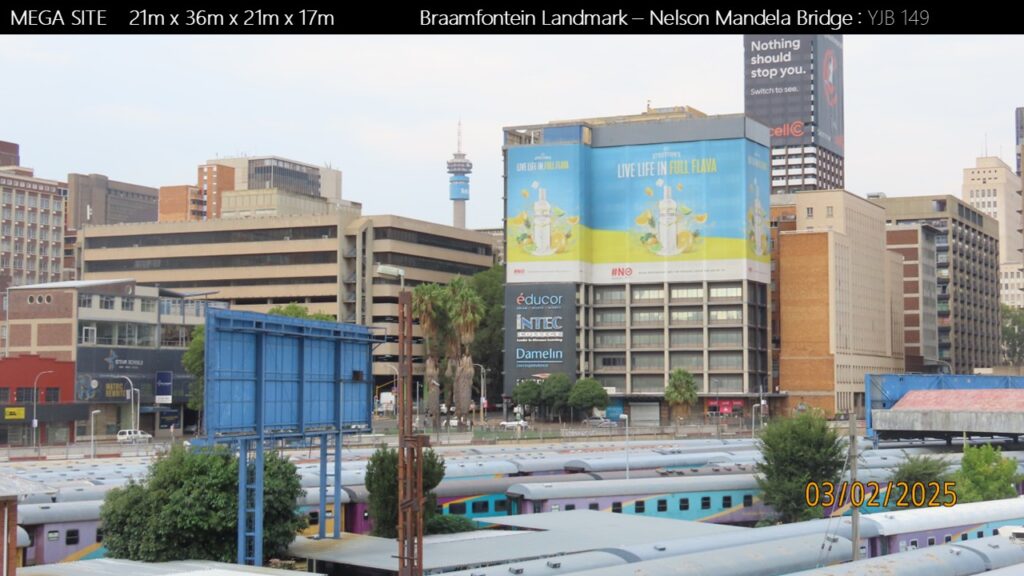 Braamfontein_Nelson Mandela Bridge_YJB149